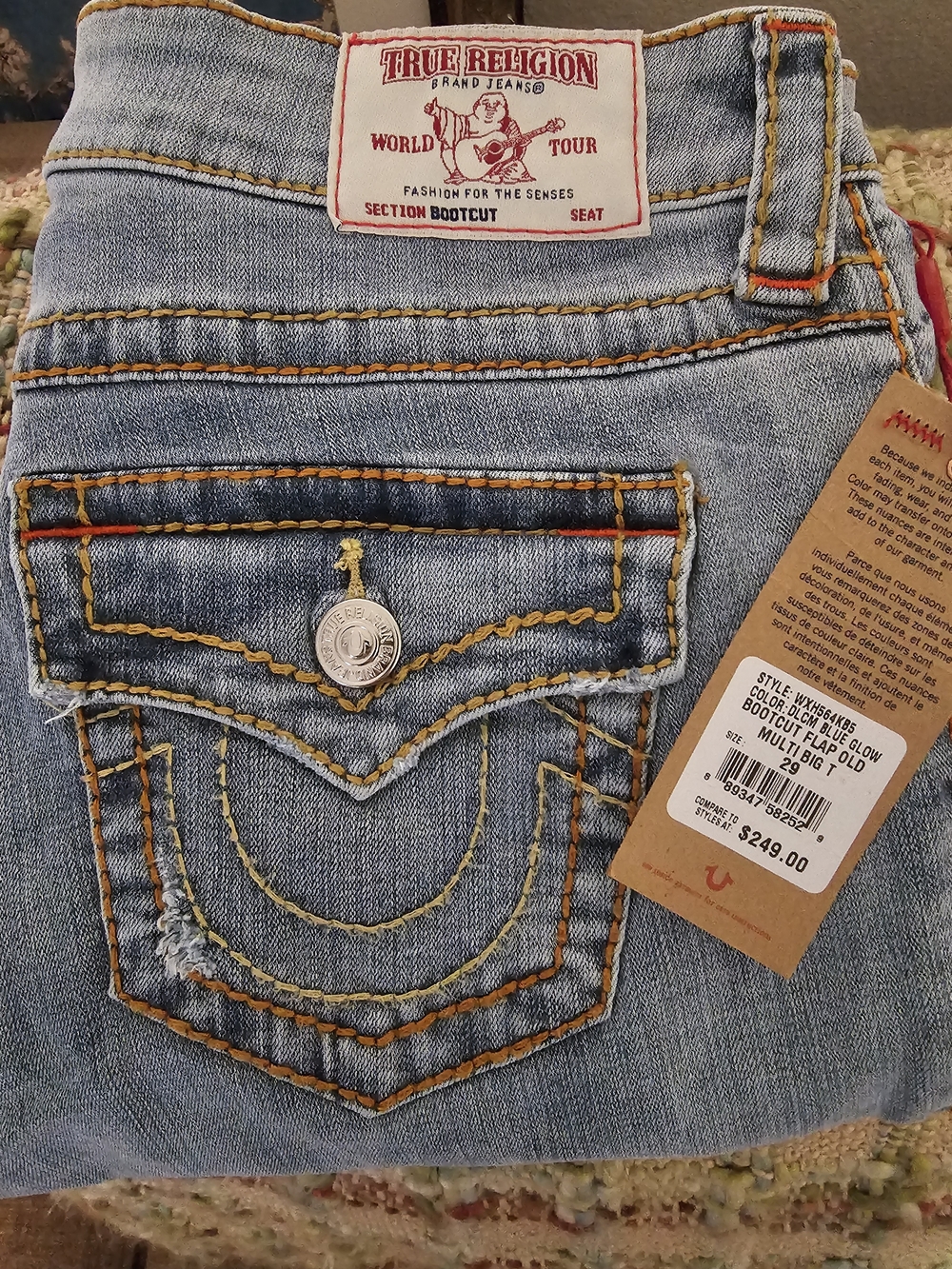 True Religion Blue Bootcut Jeans with Contrast Stitching.  Size 29.
